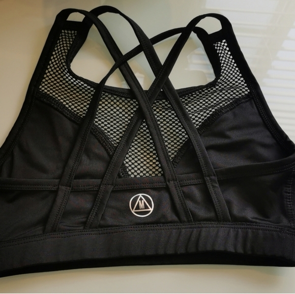 NWOT 2/$10 - Sports bra NWOT in XS and size  0 - Picture 4 of 6